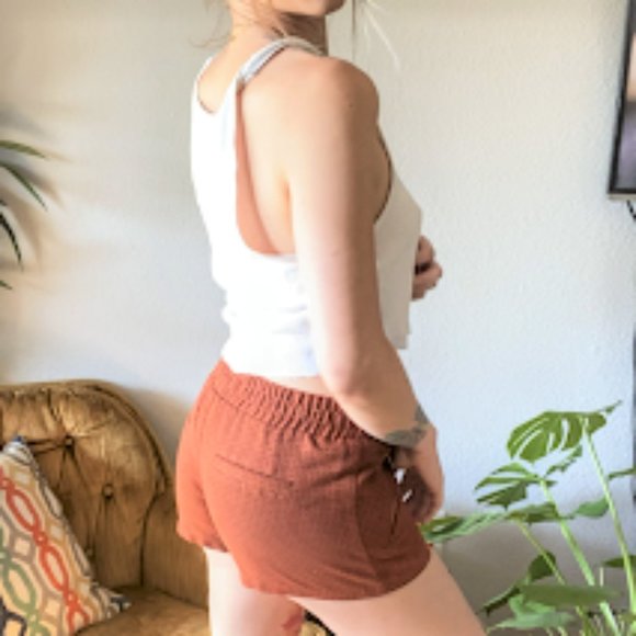 Tan Mesh Pattern Shorts - Picture 2 of 5